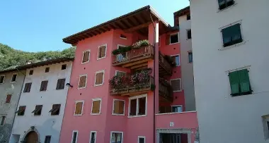 Case Itea, frenata sul piano straordinario