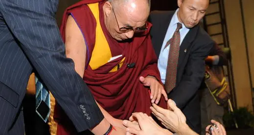 Dalai Lama a Trento, ma Palazzo Thun nega la cittadinanza