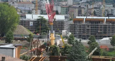 «Mille licenze bloccate in Comune»
