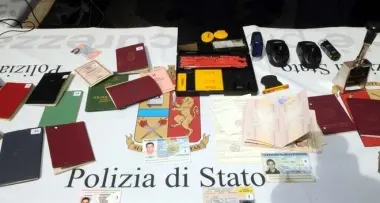 Estorsione a un calciatore del Trento, due arresti
