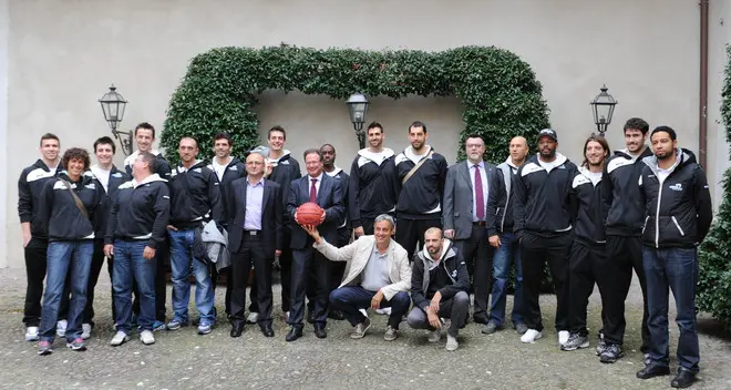 LegaDue, il volo dell’Aquila parte da Palazzo Geremia