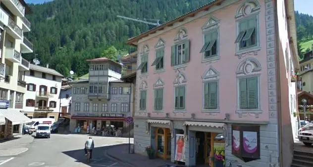 Predazzo, ecco i negozi che fanno storia