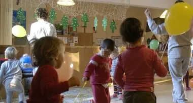Trento: nidi \"in vacanza\", famiglie furibonde