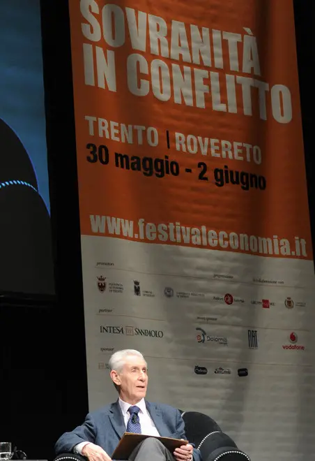 E Monti va all’attacco: «Se non ci fossi stato io...»