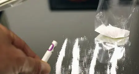 Aveva un etto di cocaina in auto, non finirà in carcere