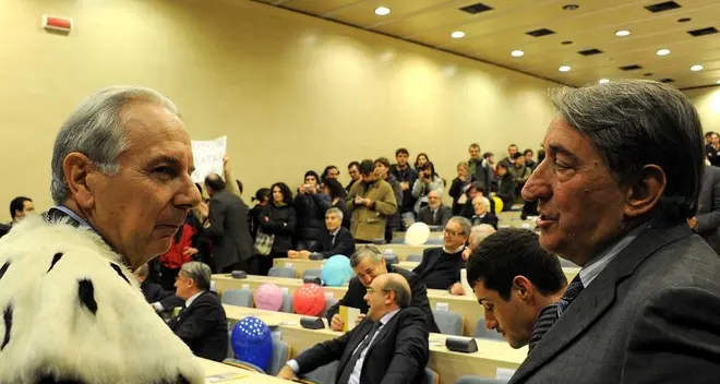 Consulenze ai professori, scontro sul codice etico