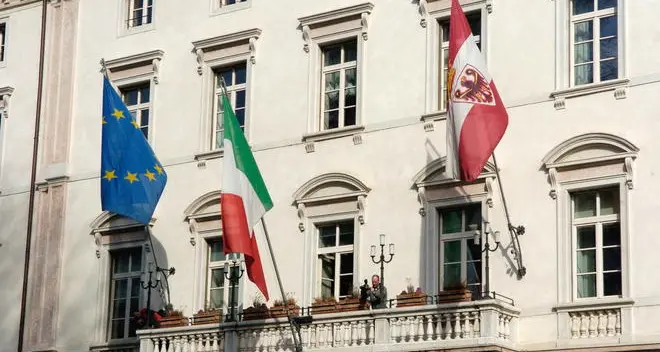 Provincia, la Uil fa un esposto in Procura