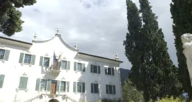 Matrimoni e tombe: rincari ovunque