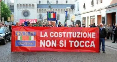25 Aprile: il sindaco di Trento Andreatta, \"pericoloso cancellare la memoria\"