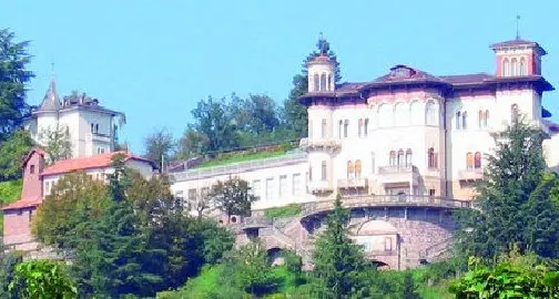 Villa Rosa? Facciamone una cantina
