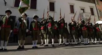 Schützen, 200 mila euro in due anni dalla Provincia per le divise