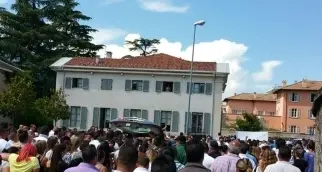 Funerali sinti, è polemica L’Upt: come i Casamonica