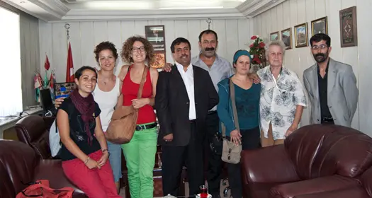È amica dei curdi, espulsa dalla Turchia