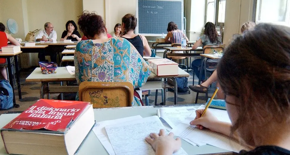 Dirigenti, valutazione, lavoro Il ddl scuola esce «ammorbidito»