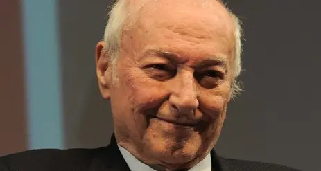 Folla a Trento per Piero Angela: «Quark, una puntata dedicata al Muse»