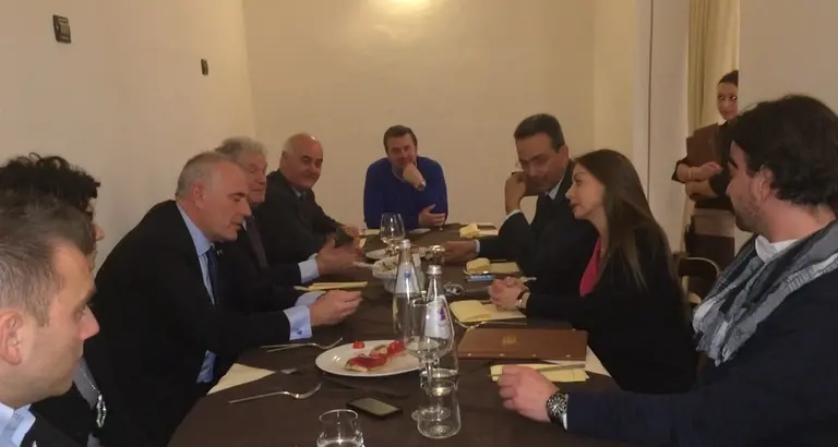 Forza Italia, svolta «territoriale» E guarda al Patt