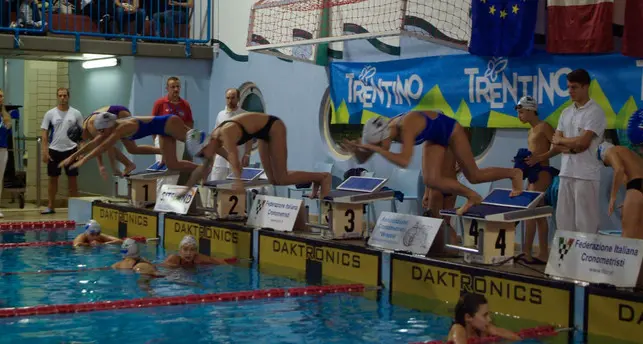 Il Meroni all’Amici Nuoto Brillano Bonora e Morbin