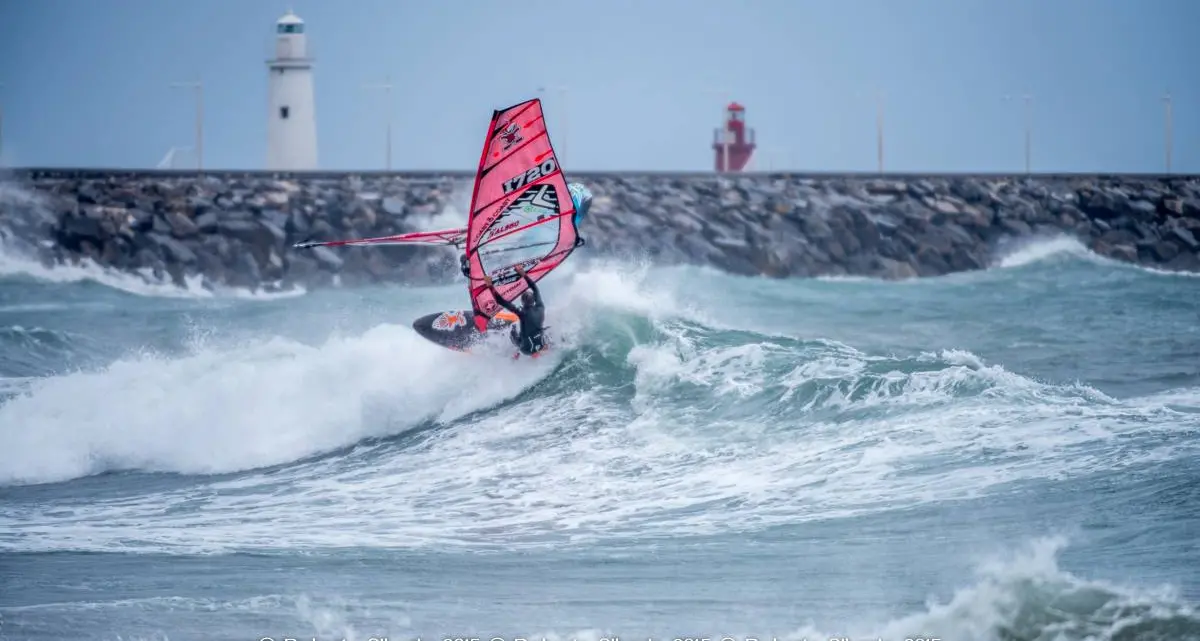 Calò del Torbole campione italiano di windsurf Wave