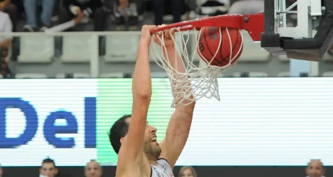 Aquila Basket, peccato: sconfitta nel finale