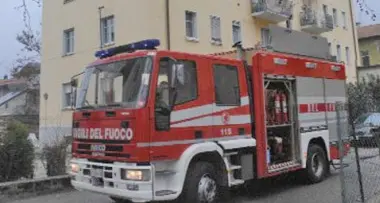 Fiamme a Coredo, sei intossicati