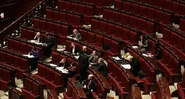Redditi, trasparenza solo in casa Pd
