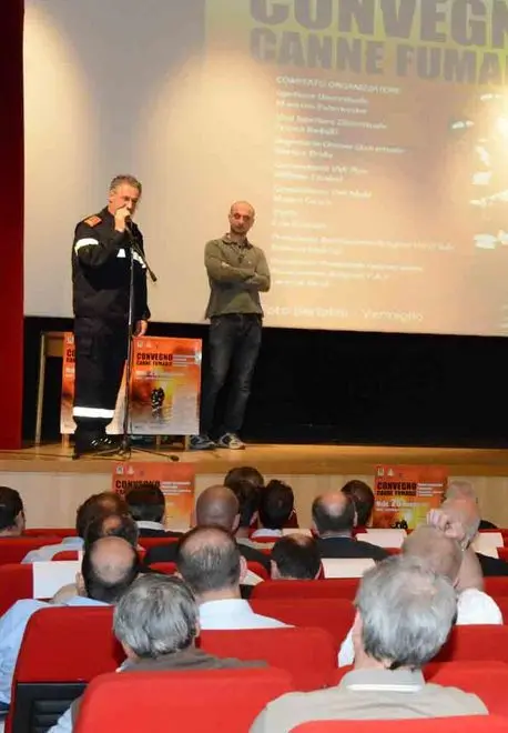 I tecnici: spazzacamini, il «fai dai te» è pericoloso
