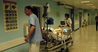 Sanità, a Trento in 200 con l'orario «fai da te»