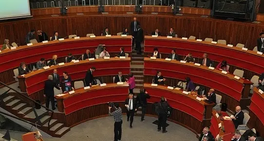 Rendiconto Regione, ok a metà