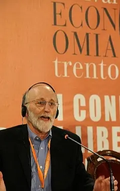 FESTIVAL ECONOMIA 2011Una vita di affannosa rincorsa al reddito