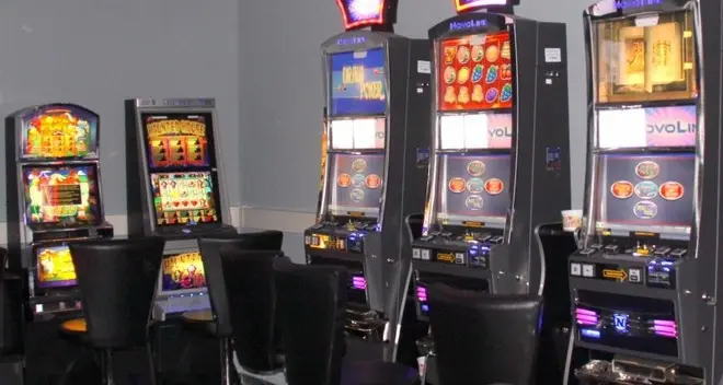 Esposto contro le sale slot: «Pericolose per la salute»