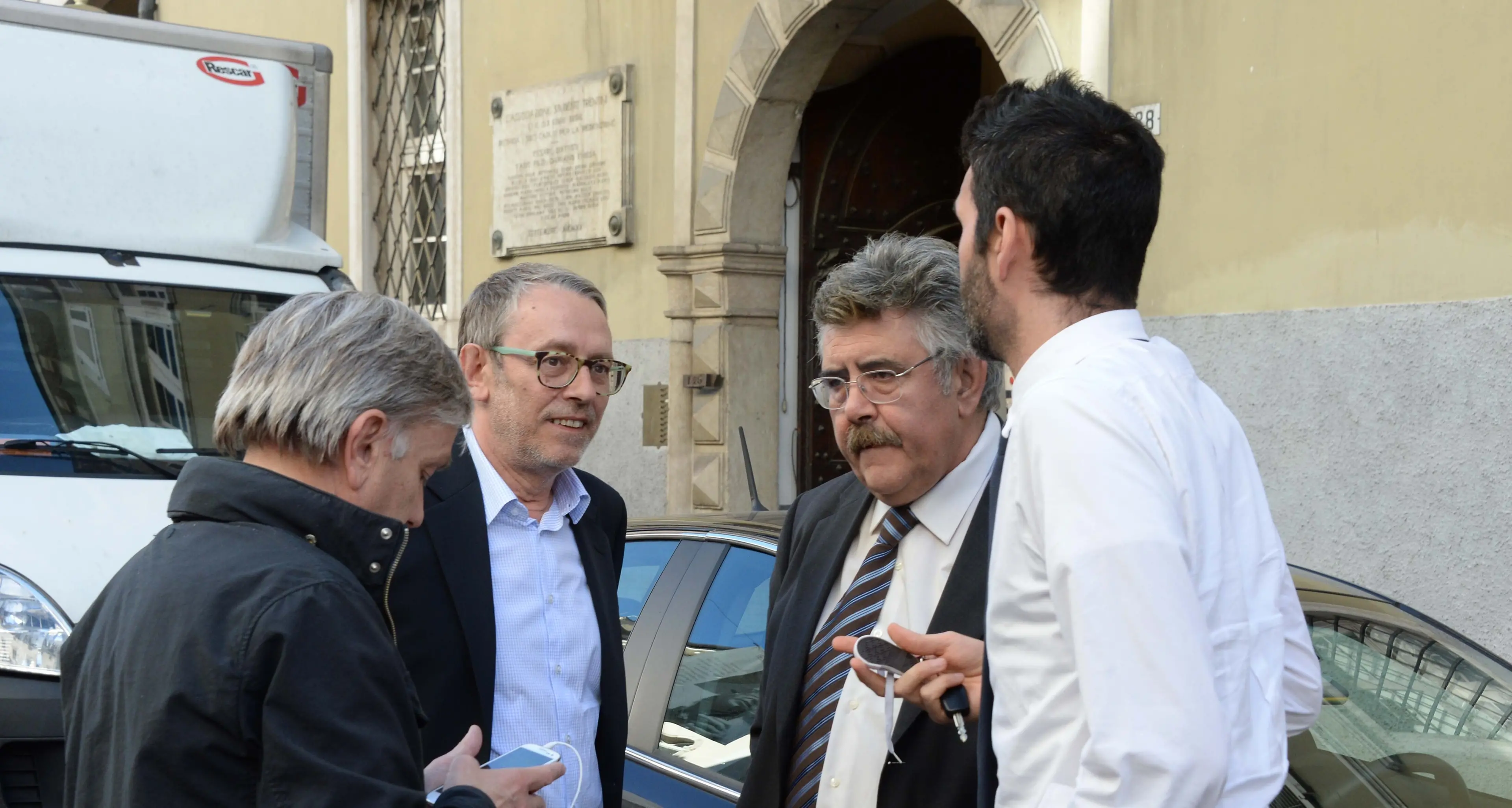 Trento, il Patt a caccia di deleghe: anche agli alpini