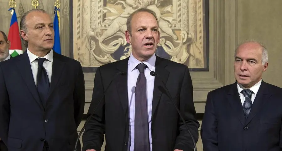 «Serve un governo con pieni poteri»