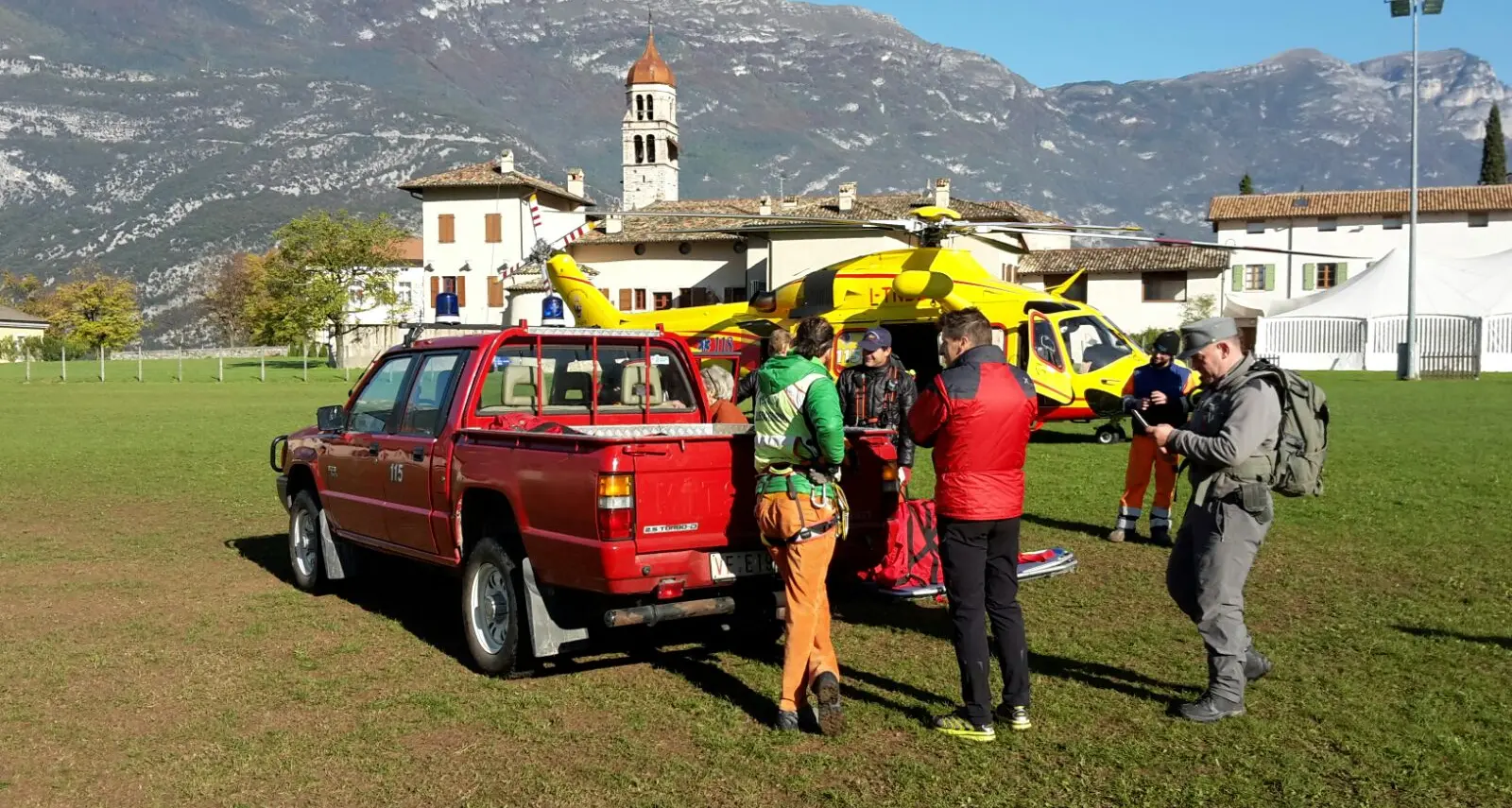 Trovata viva dopo una notte all'addiaccio l'anziana scomparsa a Lagolo