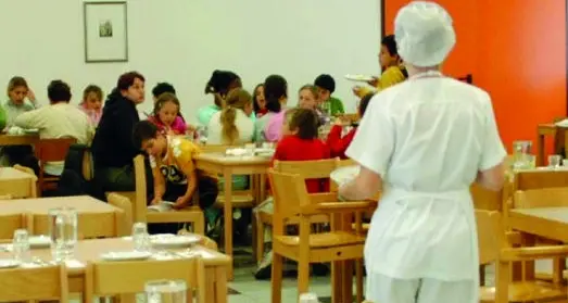 Asili e nidi, i nostri bimbi mangiano solo «bio»