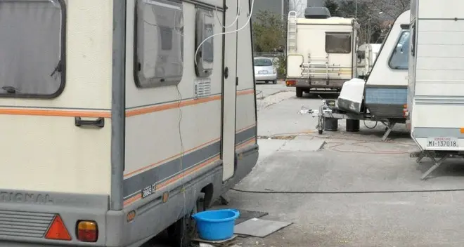 Via tutti i nomadi dal territorio comunale di Borgo