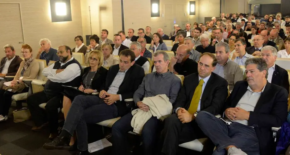 Comunità, dai sindaci schiaffo alla riforma