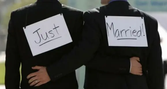 Nozze gay, il Comune di Trento sta con Alfano