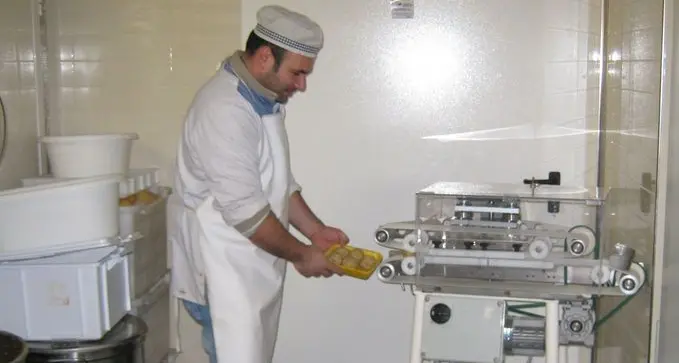 A Lavarone la macchina che sforna i canederli