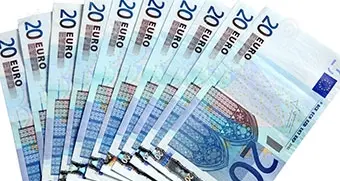 Faceva spesa con banconote false, denunciato