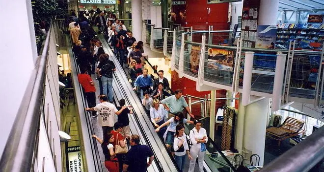 In marzo shopping di domenica