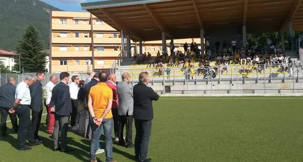 La festa di 200 ragazzini riapre lo stadio rinnovato