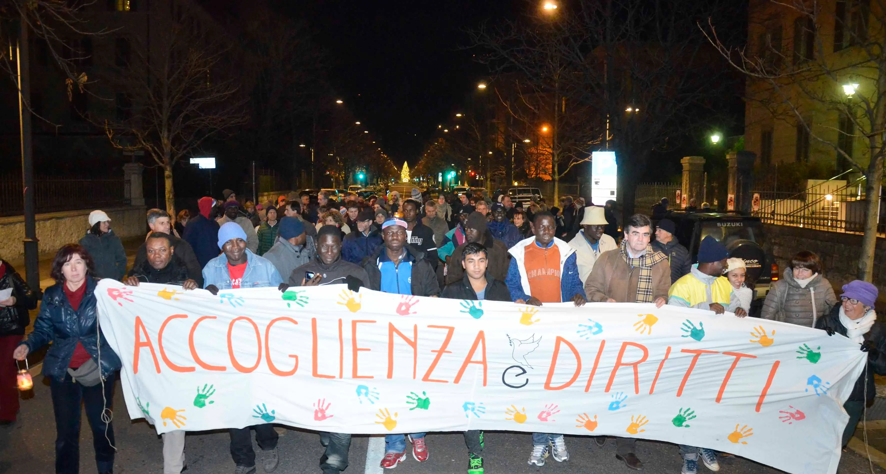 Trento, profughi \"assistenti\" dei vigili urbani