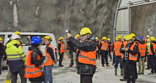 «Il tunnel fa male al welfare»