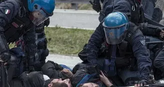 Scontri al Brennero, decine di denunce in arrivo