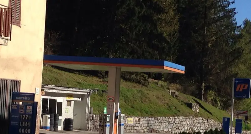 Il pieno in Trentino, tra i più cari d'Italia