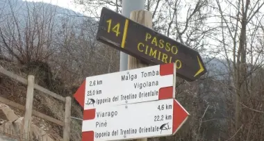 Sat, caos segnaletica sui sentieri