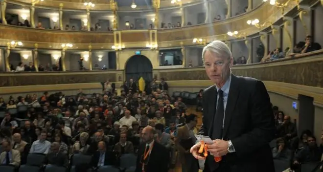 Spence: «Europa, crescita negativa per altri due anni»