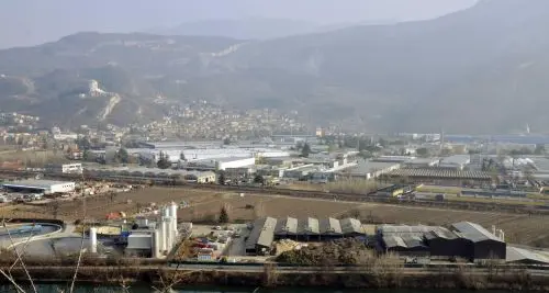 «Un comitato per fermare la puzza del Navicello»