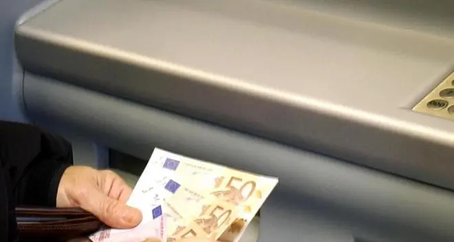 Banche e scuole al top ma arranca la sanità