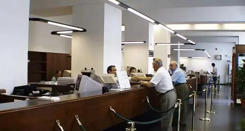 Oltre duecento esuberi tra i bancari trentini